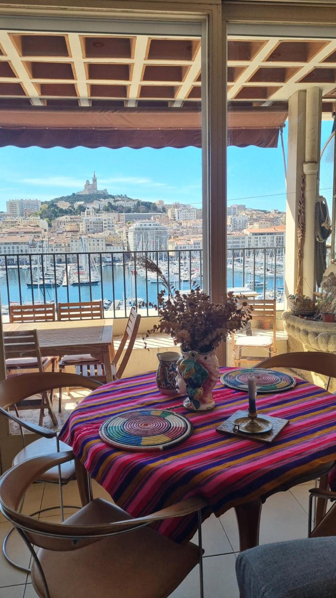 Appartement Grand T2 Surplombant Le Vieux Port Marseille Extérieur photo